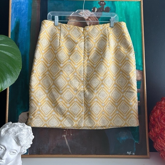 Amanda Chelsea Womens SZ 14 A-Line Skirt Yellow Chevron Brocade Career Zips - Picture 7 of 16